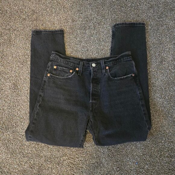 Vintage Levi's 501Cotton Relax Tapered Leg Black Boyfriend Style Denim Jeans - Picture 1 of 7